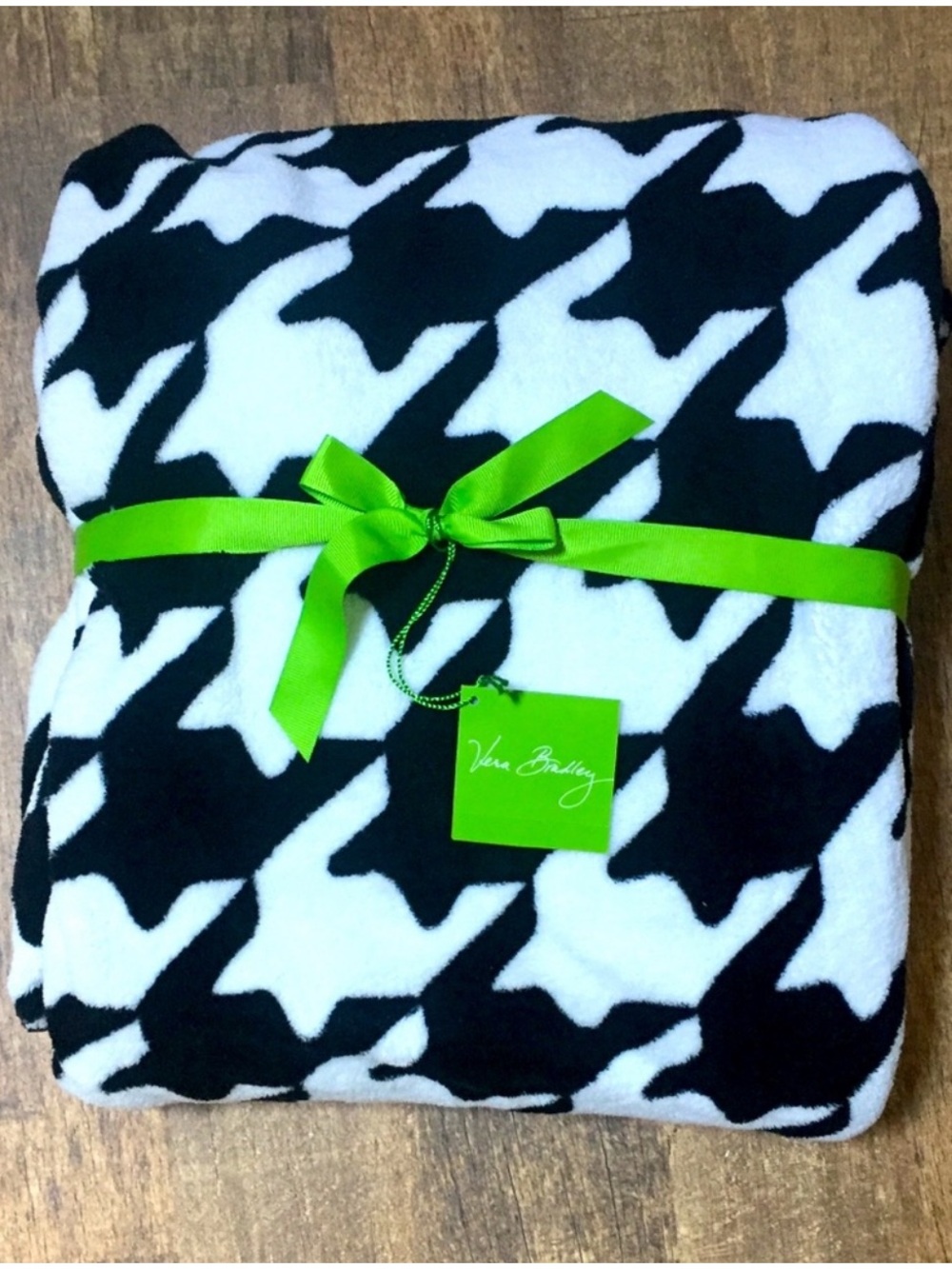 Black &White Vera Bradley Throw Houndstooth Blanket